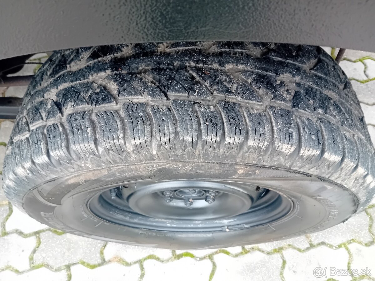 Nissan Navara 2,3D 120KW 4x4 2017 - 18