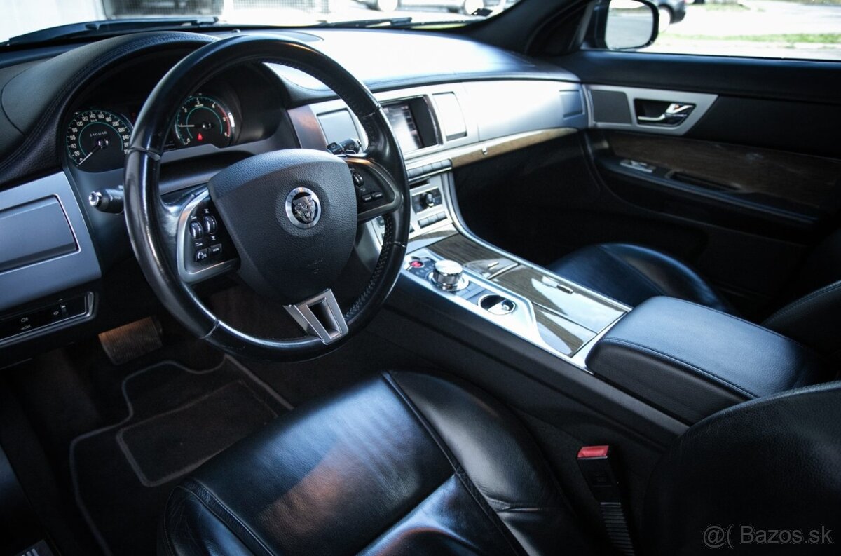 JAGUAR XF 2.2 147kW Luxury 2013 - 18