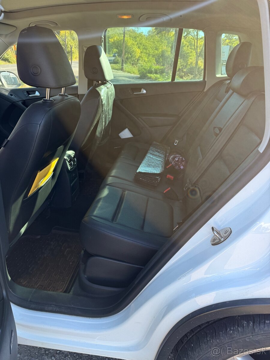 Volkswagen Tiguan 2.0 TSI 4MOTION - 18