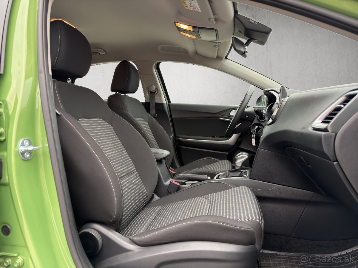 Kia XCeed 1.5 T-GDi Silver A/T - 18