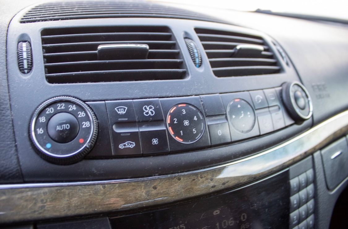 Mercedes Benz E 320 Benzín / LPG | V6 165 kW - 18