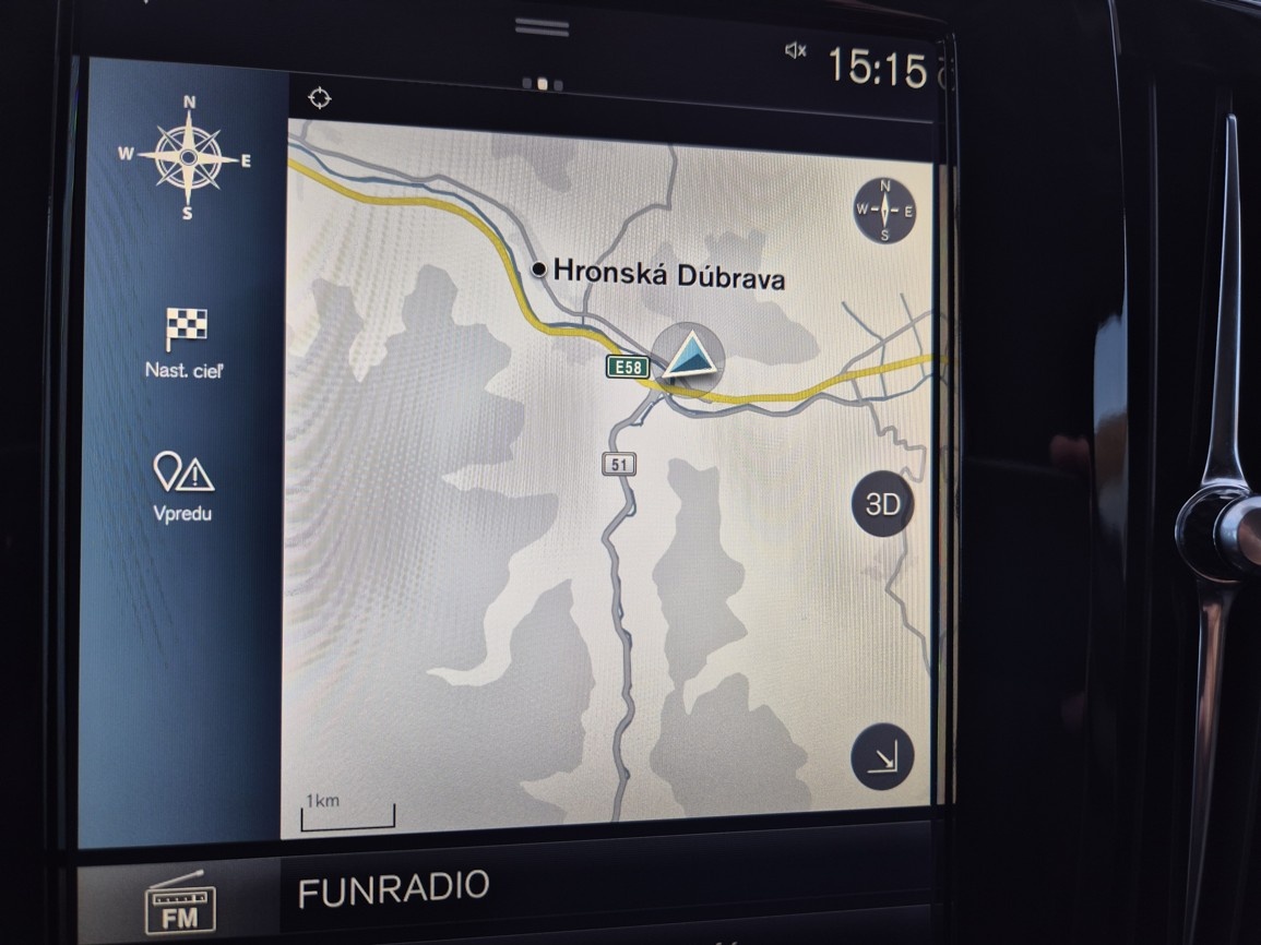 Volvo V90 D4 2.0L Momentum AWD A/T 140 kW - 18