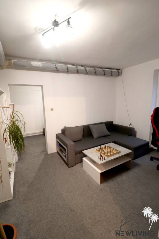 PREDAJ: 5+2 izbový rodinný dom, Dolný Lopašov - 18