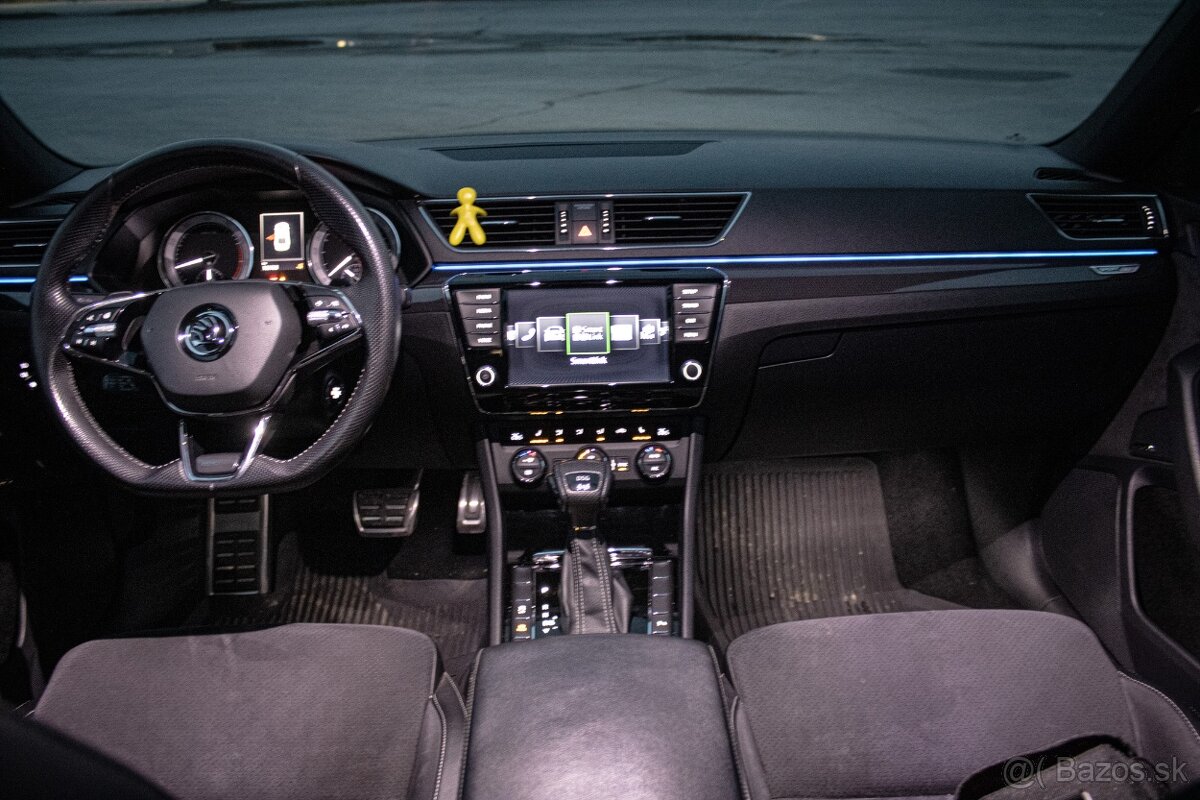 Škoda Superb 2.0 TSI 4x4 Sportline DSG - 18