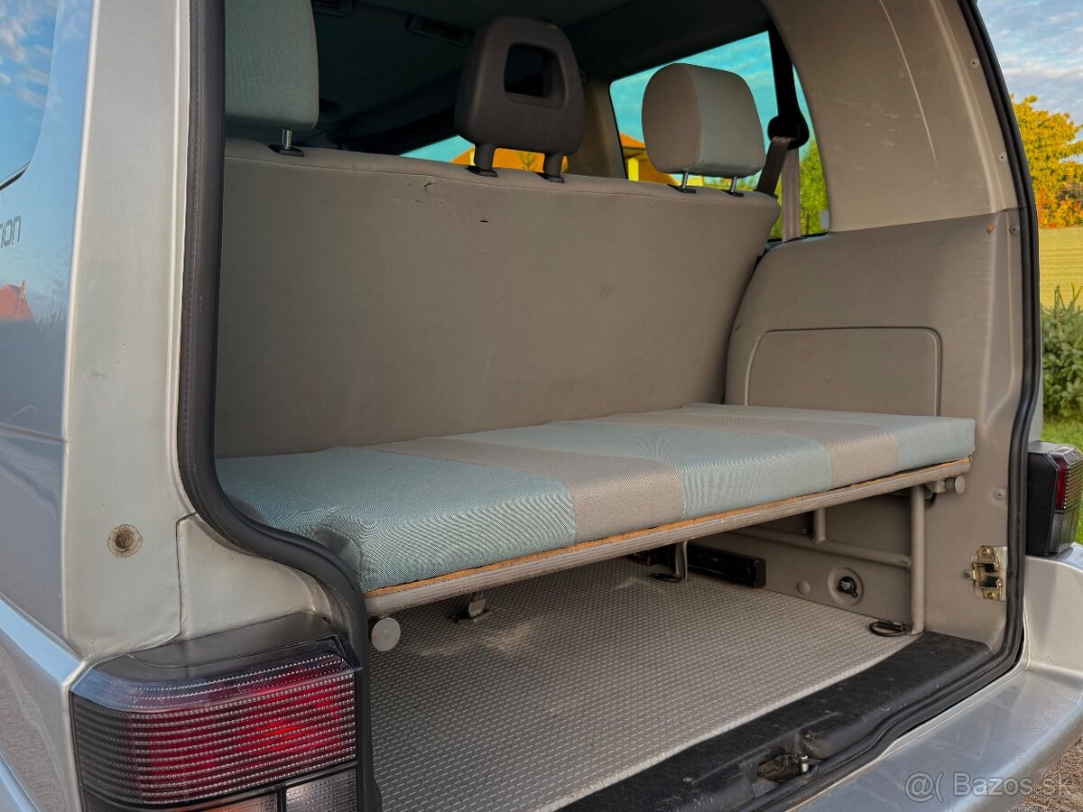 Volkswagen Multivan T4 2.5 TDI 111 kW Generation - 18