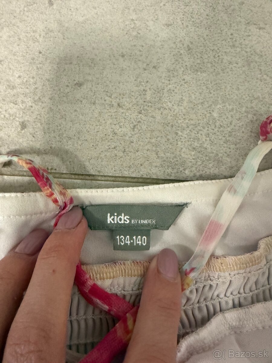 Dievčenske tričká vel. 134/140 - 18