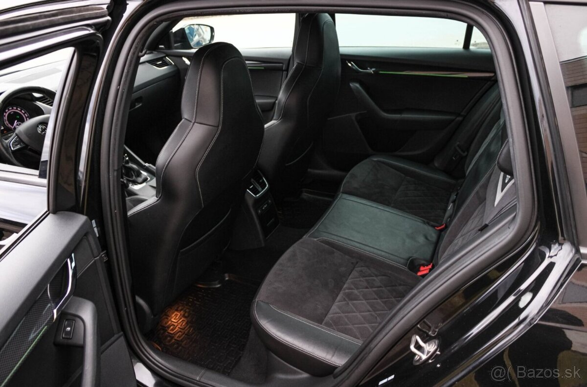 Škoda Octavia Combi 2.0 TDI DSG - 18