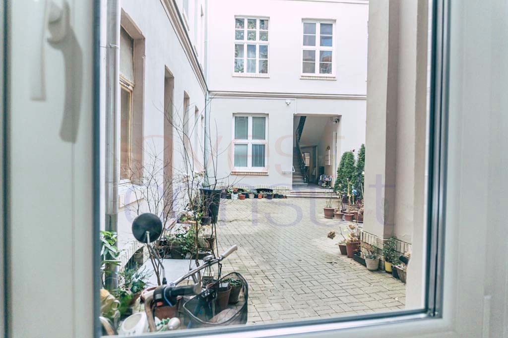 2351 NA PREDAJ LUXUSNÝ TROJIZBOVÝ MEŠTIANSKY BYT V SRDCI KOM - 18