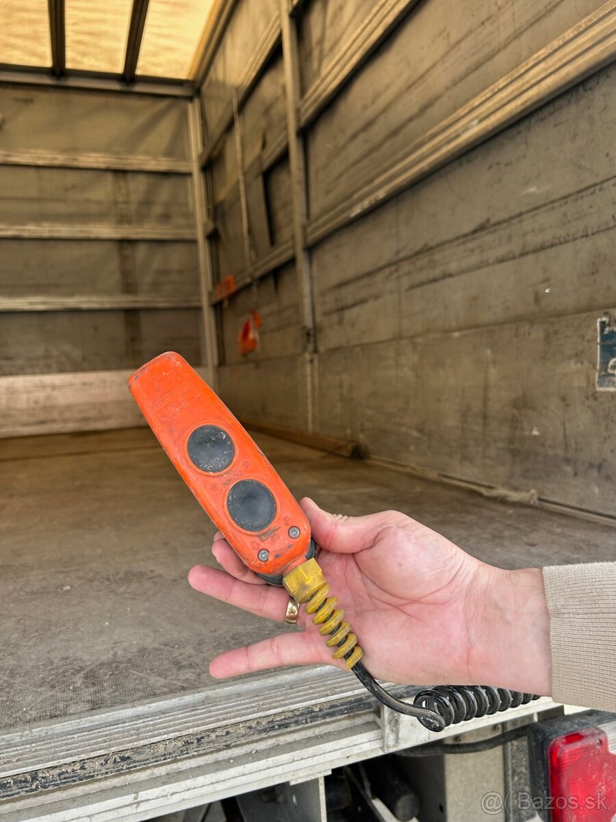 Iveco Daily 35 S 18 V - 18