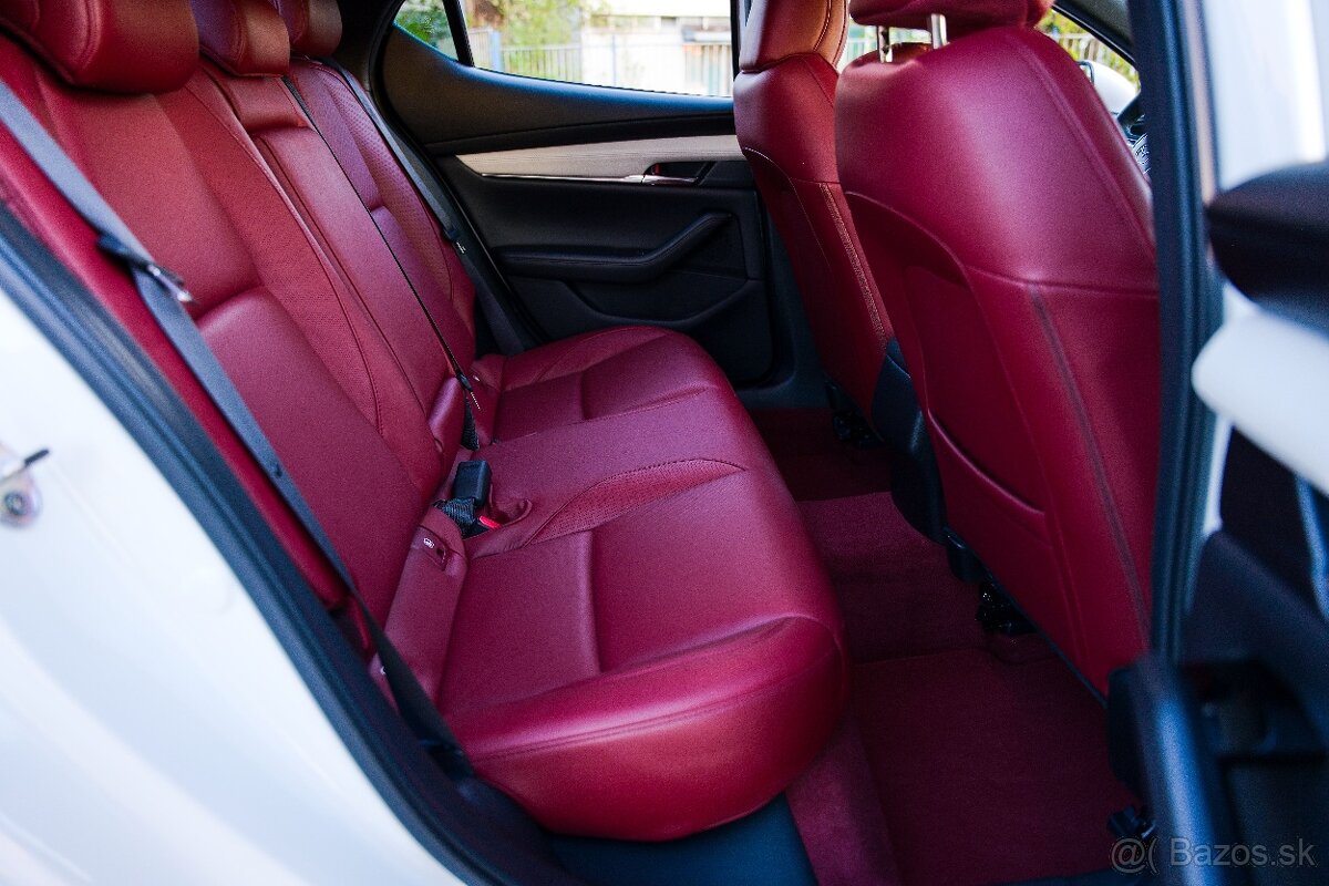 Mazda 3 2.0 SkyactivX Anniversary Edition 100th - 18