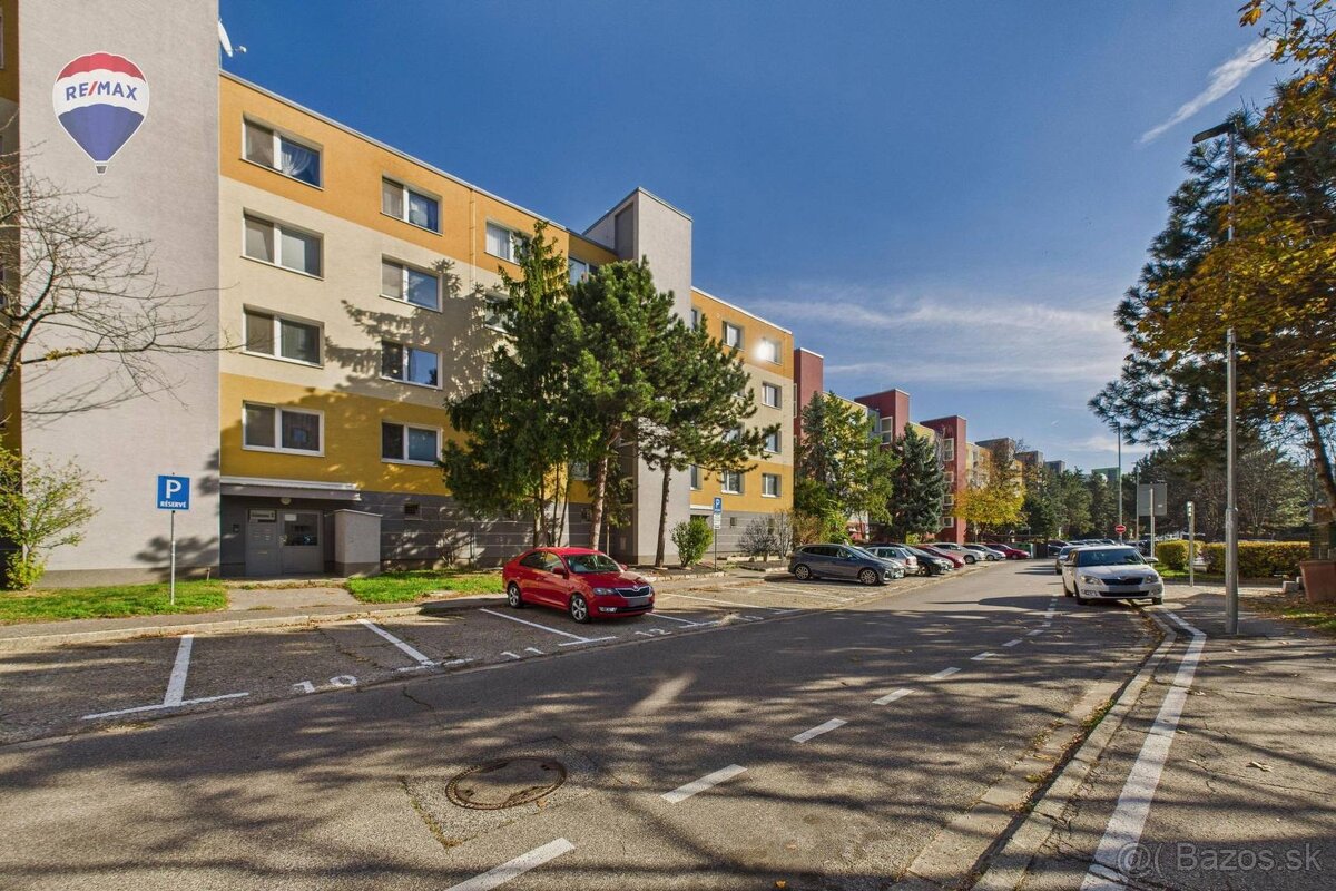 TOP PREDAJ - 3-izb. byt - SKVELÁ DISPOZÍCIA - NA REKONŠTRUKC - 18