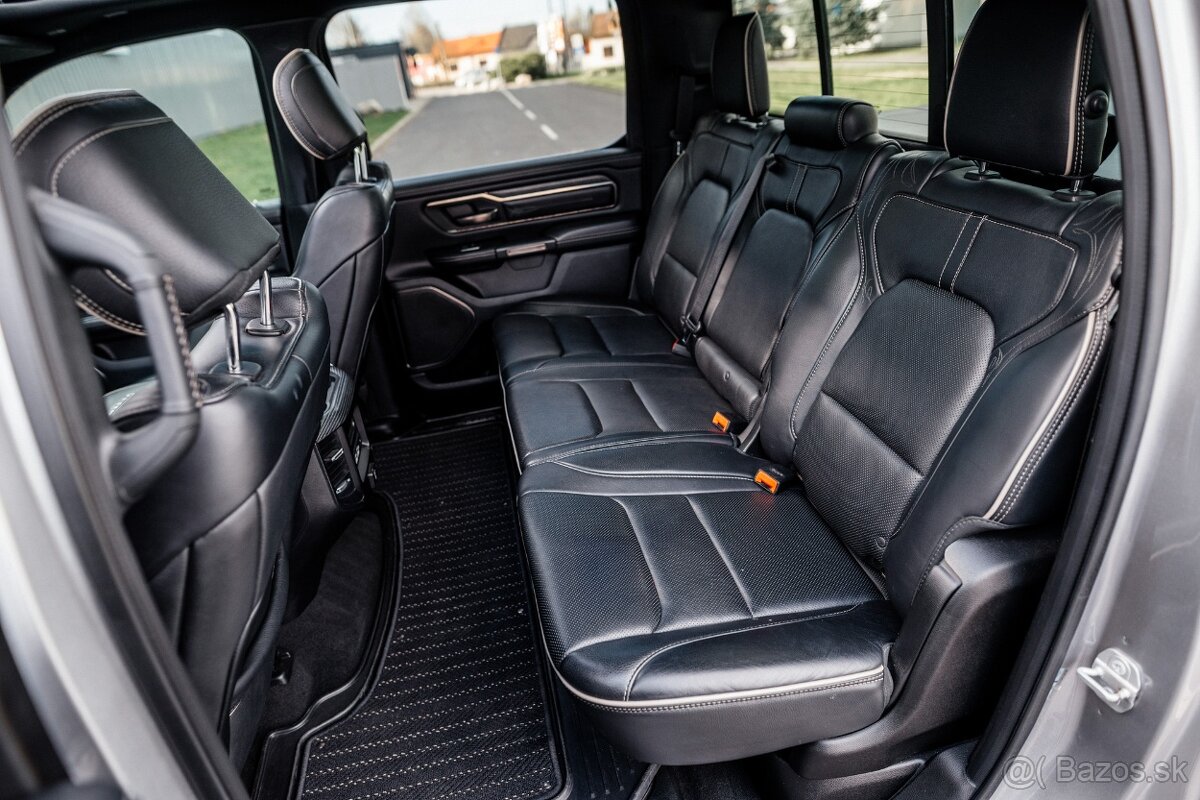 DODGE RAM 1500 5.7 HEMI LIMITED - 18