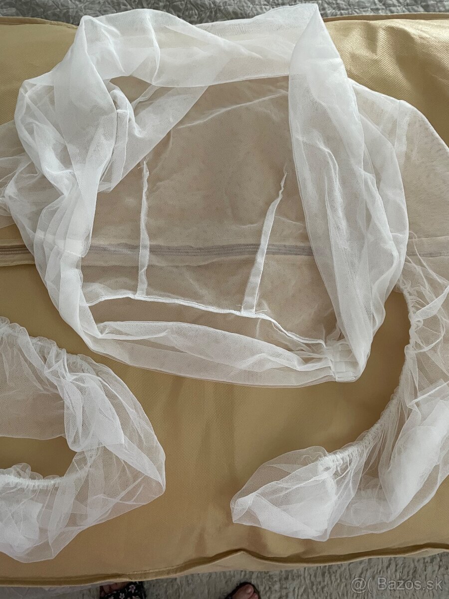 Svadobné šaty navrhnuté a ušité na mieru - 18