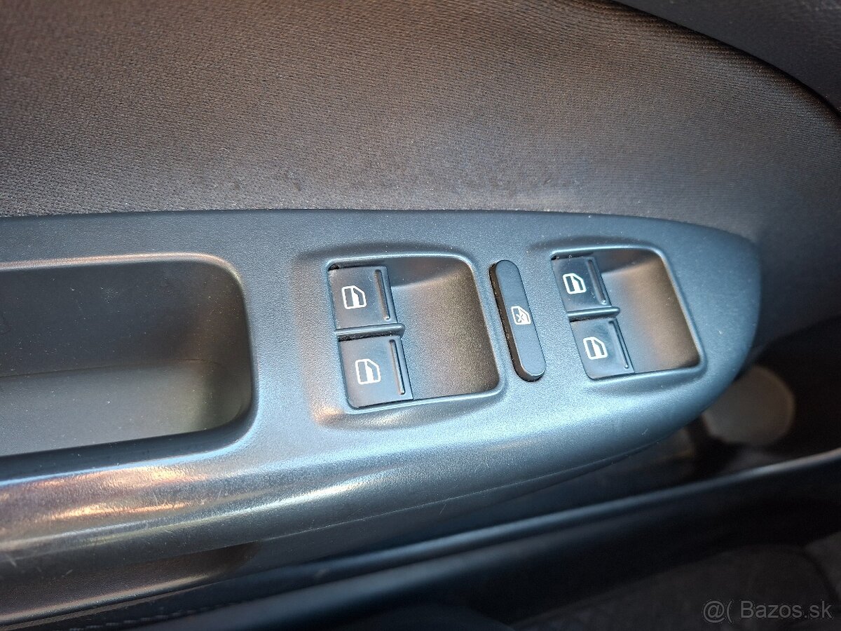 Škoda Octavia Combi 2.0 TDI 4X4 - 18