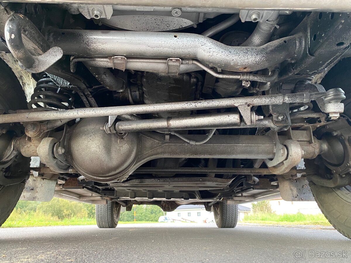 Nissan patrol gr 2.8 TDi 95kw y61 wagon - 18