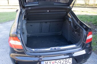 ŠKODA SUPERB 2.0 TDI CR 170k Elegance DSG 2008 - 18