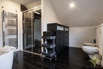 Luxus v kúpelnom mestečku pri Banskej Štiavnici. - 18