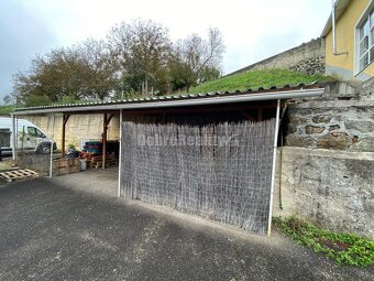 Na predaj pekný priemyselný areál na rozsiahlom pozemku aj s - 18