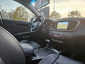 Kia Sorento 2.2 CRDi Platinum A/T - 18