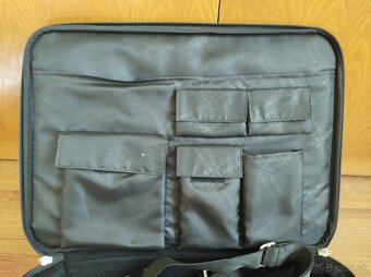 -29- Tašky na notebook - 18