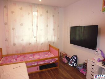 TOP ZREKONŠTRUOVANÝ+ ZARIAD. 5-izb. byt 95 m2+ loggia, vlast - 18