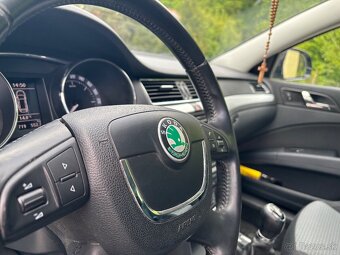 Škoda Superb ZNÍŽENÁ CENA - 18