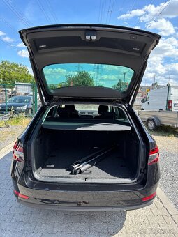 Škoda Superb Combi 2.0 TDI SCR Style DSG - 18
