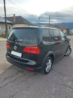 TOURAN CROSS 2.0 103KW 2012 ...SK SPZ... - 18