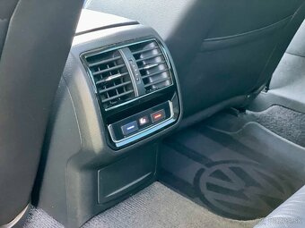 Volkswagen Passat Variant 2.0 TDI 190k BMT SCR Highline DSG - 18