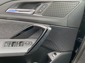 BMW iX1, M-Sport 30 + sada zimních kol - 18