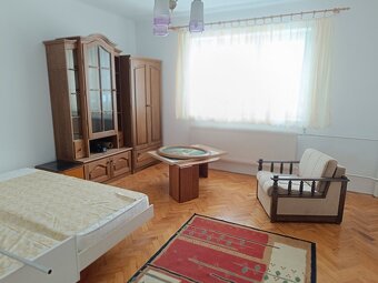 Predaj rodinného domu v obci Staškov - 18