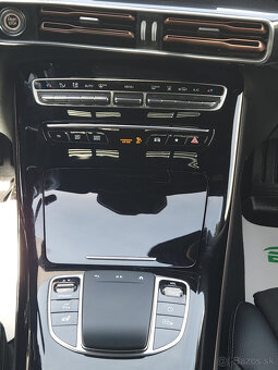 Mercedes EQC 400 4MATIC AMG Line s odp. DPH, v záruke - 18