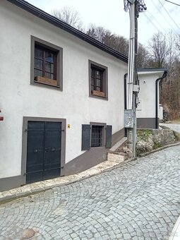 Ponúkame na predaj meštiansky dom v Banskej Štiavnici - 18