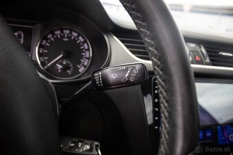 Škoda Octavia Combi 2.0 TDi Ambition 4x4 - 18