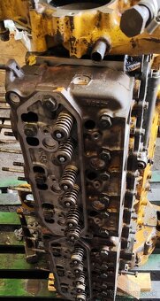 Servis motorů Komatsu, Caterpillar, Perkins, Yanmar, CAT - 18