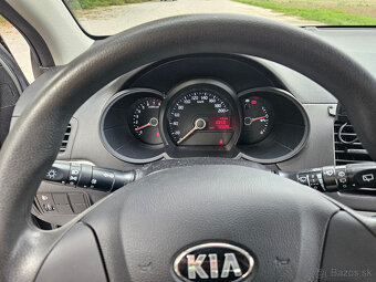 Kia Picanto 1.0i benzín 2012 - 18