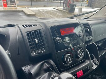 Volkswagen crafter 2.0 tdi. Po servise - 18