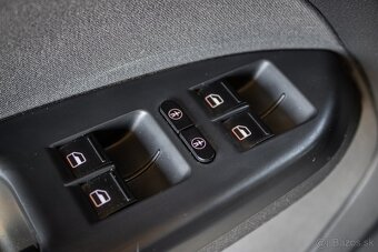 Volkswagen Touran 1.6 TDI BlueMotion Technology Comfortline - 18