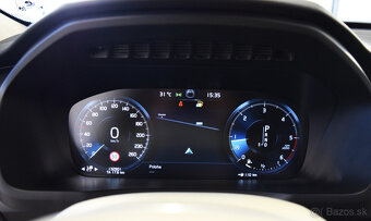 Volvo XC 90 2.0 D5 AWD 7 MÍST 173 kW 2018-DPH - 18