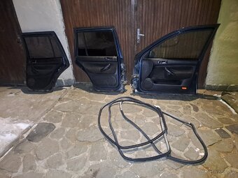 Golf 4 variant nahradne diely - 18