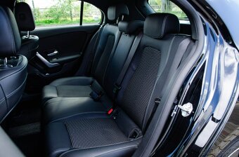 Mercedes-Benz A trieda 200 d /T - 18