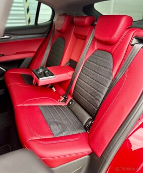 Alfa Romeo STELVIO 2.2 JTD A/T 118 kW 2019 - 18