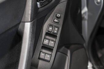Subaru Forester 2.0i Comfort - 18