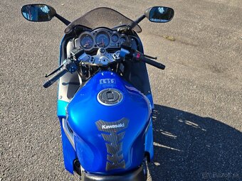 Kawasaki ZZR 1200 - 18