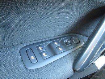 Peugeot 308 1.2 PureTech S S Style - 18