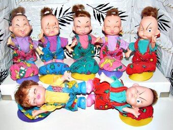 Retro sběratelské malé panenky šklebíci parta 7 rošťáků - 18