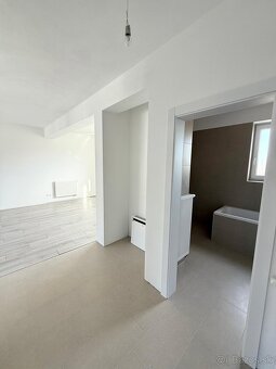 172m2 interiér a exteriér - 18