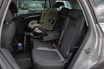 Škoda Kodiaq 2.0 TDI 4x4 DSG Drive 125 Years (aj na splátky) - 18