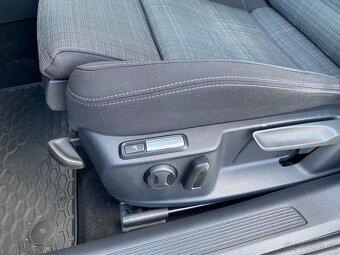 Volkswagen Passat B8.5 Com. 2.0TDi DSG Business Tažné - 18