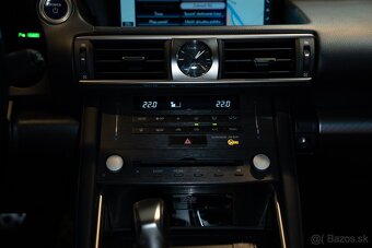 Lexus IS F-Sport Top / audio Mark Levinson - 18